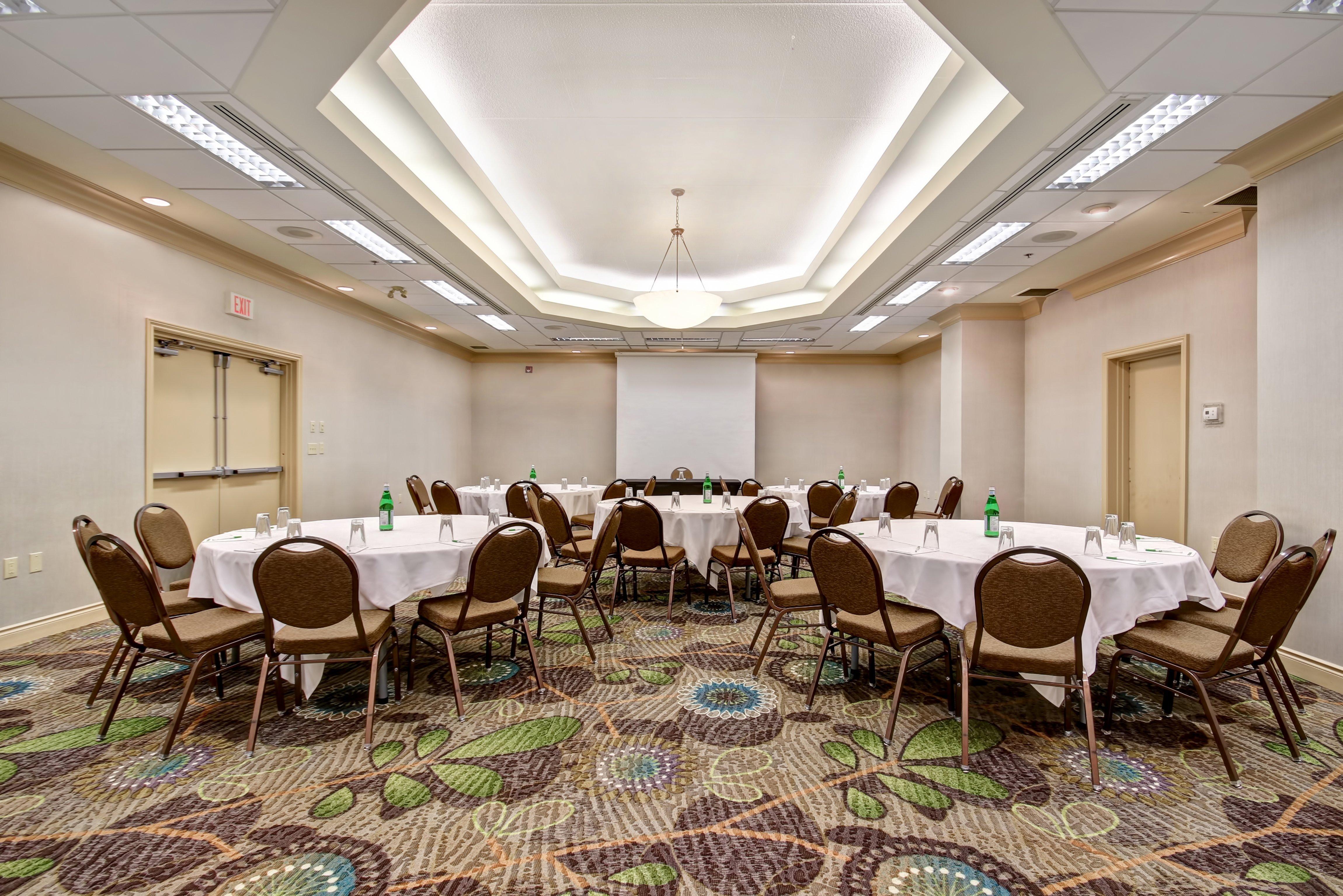 Holiday Inn Windsor - Ambassador Bridge By Ihg Εξωτερικό φωτογραφία